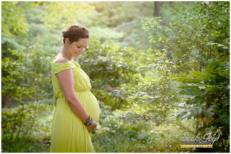 greenville maternity photographer